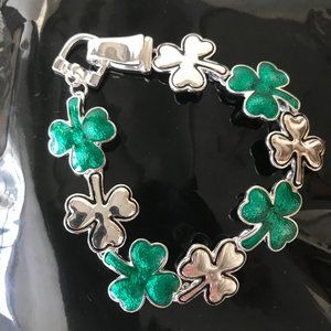 Shamrock Bracelet Magnetic Closure St Patricks Day